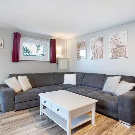 Ruegenferienhaus Komplett Hébergement de vacances *