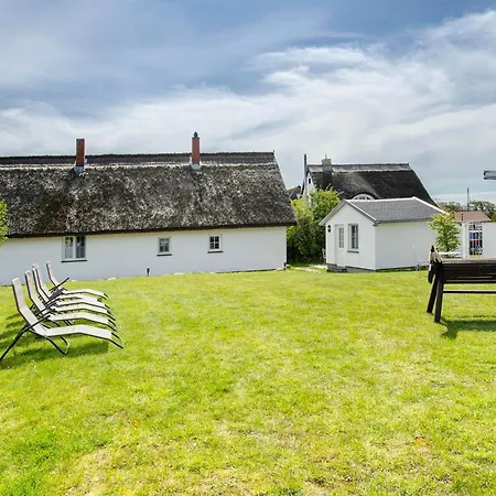 Holiday home Ruegenferienhaus Komplett